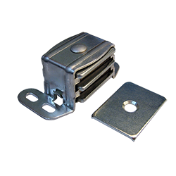 TRIPLE POLE MAGNETIC CATCH - Cal Royal Hardware